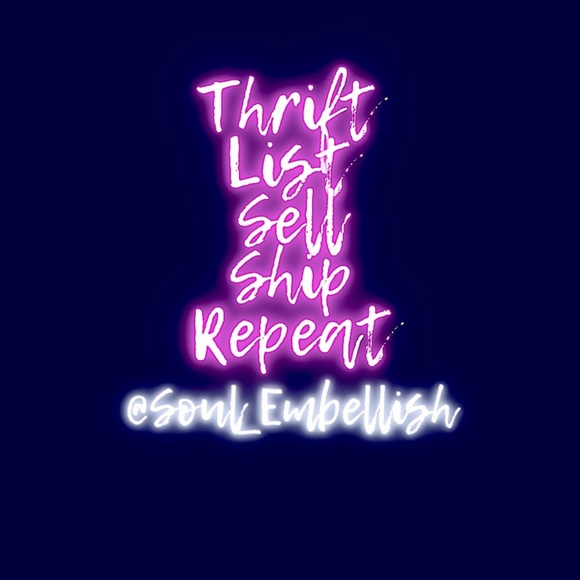 It’s my birthday, so let’s celebrate with a special pop up discount! 🥳🎂♥️ - Picture 7 of 11